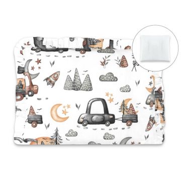 Perna clasica de dormit, MimiNu, Cu volanas, Cu husa detasabila cu fermoar, Din bumbac certificat Oeko Tex Standard 100, Pentru patut, carucior, balansoar, 30x40 cm, Cars Grey