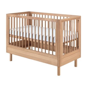 Pătuț în culoare naturală din lemn de stejar cu înălțime reglabilă 60x120 cm Forrest – Vipack Pătuț în culoare naturală din lemn de stejar cu înălțime reglabilă 60x120 cm Forrest – Vipack
